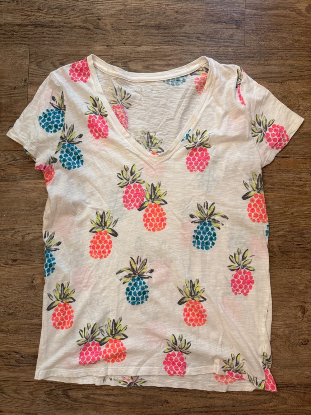 Merona White V-Neck Tee with Pink, Coral and Blue Pineapple Print